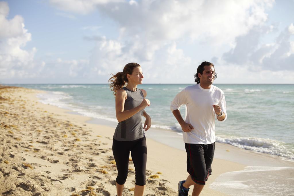 Carillon Miami Wellness Resort Miami Beach Esterno foto