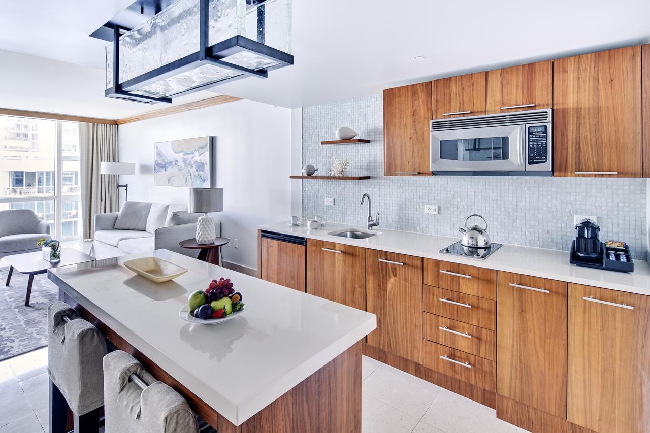 Carillon Miami Wellness Resort Miami Beach Esterno foto